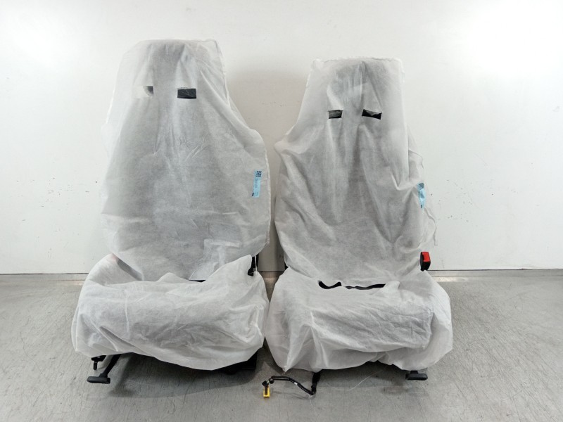 Recambio de juego asientos completo para audi a1 sportback (gba) 25 tfsi básico referencia OEM IAM 2Q4881105H 82A885375 