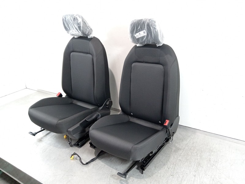 Recambio de juego asientos completo para audi a1 sportback (gba) 25 tfsi básico referencia OEM IAM 2Q4881105H 82A885375 