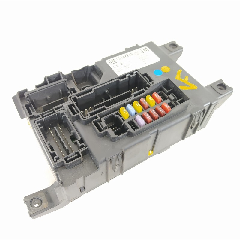 Recambio de caja reles / fusibles para opel corsa d enjoy referencia OEM IAM 13142240  