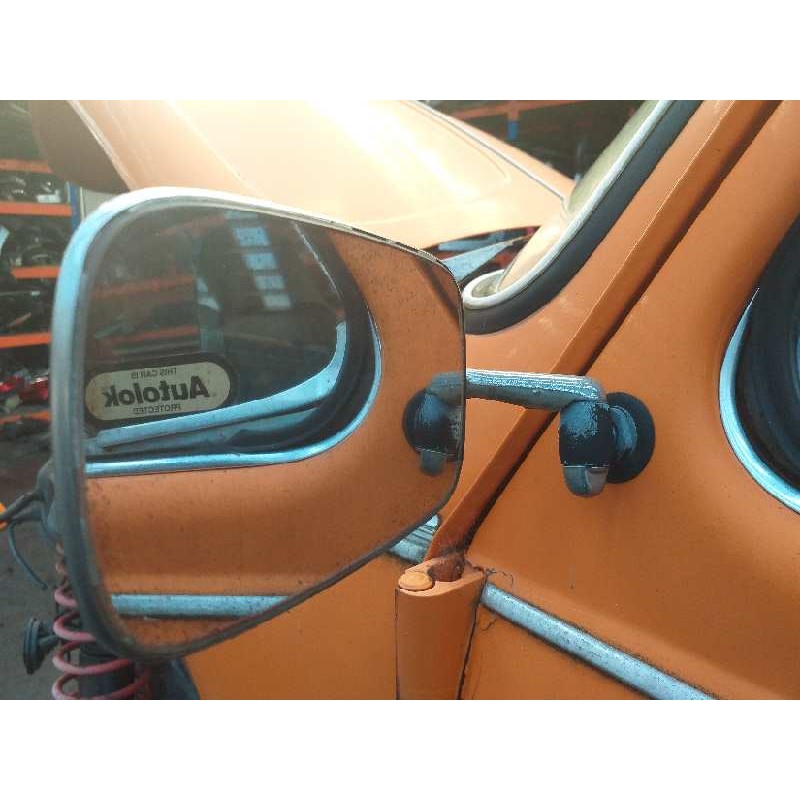 Recambio de retrovisor izquierdo para volkswagen kaefer 1200 (typ 1) 1200 referencia OEM IAM 113857513D  