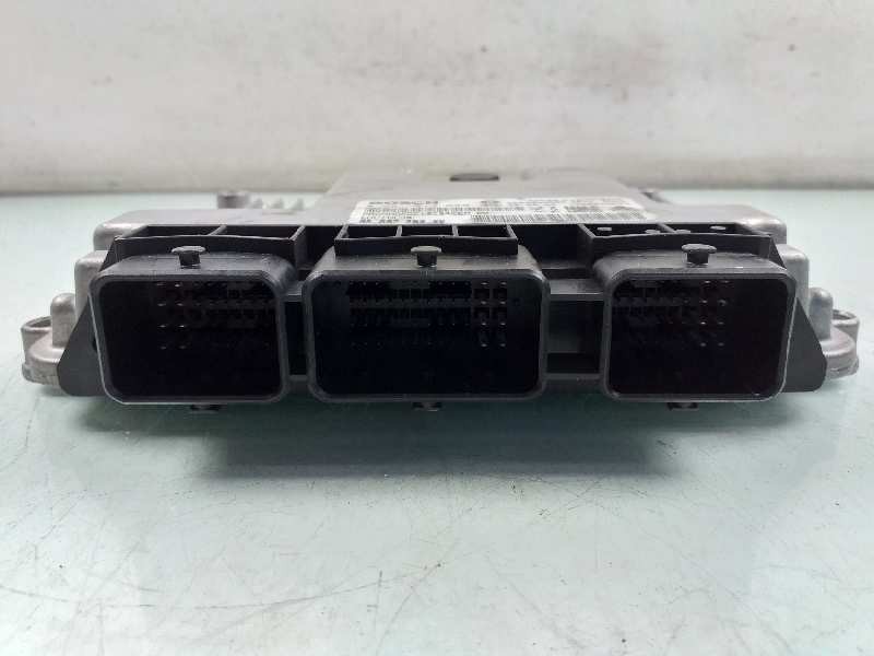 Recambio de centralita motor uce para peugeot 407 st confort referencia OEM IAM 9659728280 0281012625 EDC16C34
