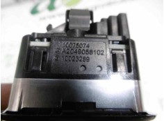 Recambio de mando elevalunas trasero derecho para mercedes-benz clase cla (w117) cla 220 cdi (117.303) referencia OEM IAM A20490 2