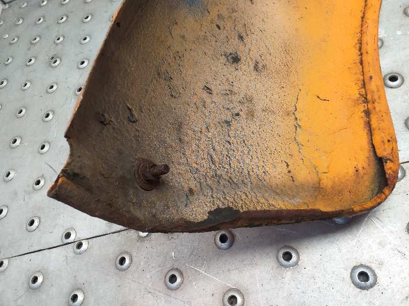 Recambio de aletin delantero izquierdo para volkswagen kaefer 1200 (typ 1) 1200 referencia OEM IAM   