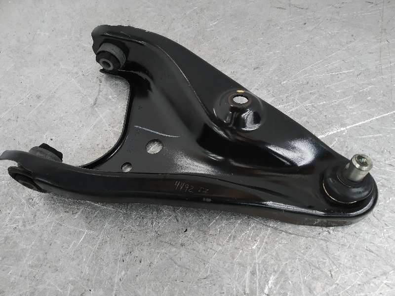 BRAZO SUSPENSION INFERIOR DELANTERO IZQUIERDO 545017081R 