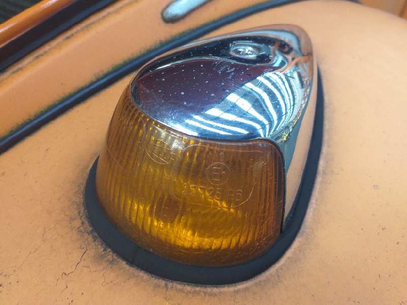 Recambio de piloto delantero izquierdo para volkswagen kaefer 1200 (typ 1) 1200 referencia OEM IAM 111953055  