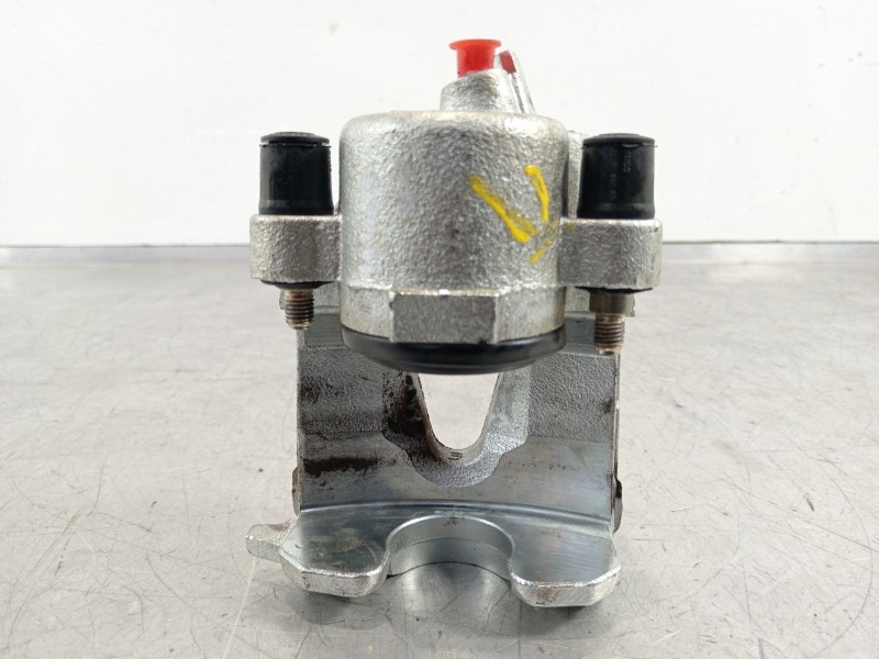 Recambio de pinza freno delantera derecha para audi a1 sportback (gba) 25 tfsi básico referencia OEM IAM 2Q0615106AH  