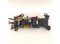 Recambio de caja reles / fusibles para mercedes-benz clase cla (w117) cla 220 cdi (117.303) referencia OEM IAM A2465400240  