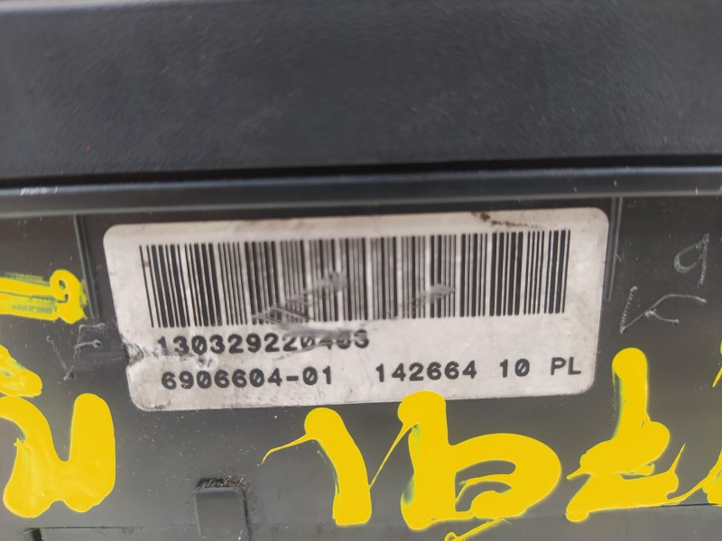 Recambio de caja reles / fusibles para bmw mini (r50,r53) one d referencia OEM IAM 6906604  