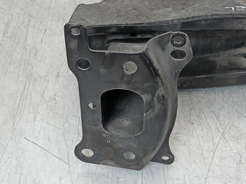 Recambio de refuerzo paragolpes delantero para volkswagen jetta (1k2) advance referencia OEM IAM 1T0807583 1T0807584 1T0807581