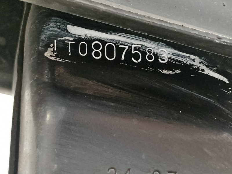 Recambio de refuerzo paragolpes delantero para volkswagen jetta (1k2) advance referencia OEM IAM 1T0807583 1T0807584 1T0807581
