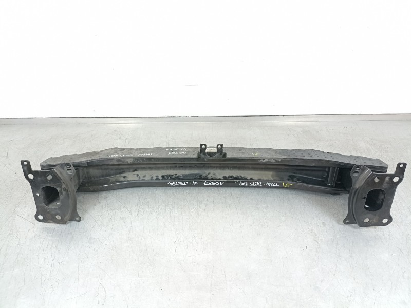 Recambio de refuerzo paragolpes delantero para volkswagen jetta (1k2) advance referencia OEM IAM 1T0807583 1T0807584 1T0807581