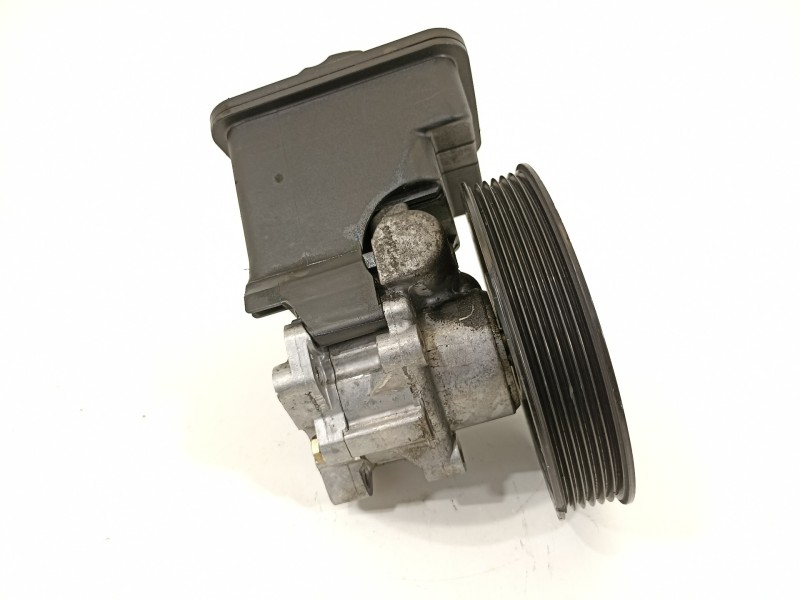 Recambio de bomba direccion para bmw serie 3 berlina (e46) 320d referencia OEM IAM 32416756575 6756575 