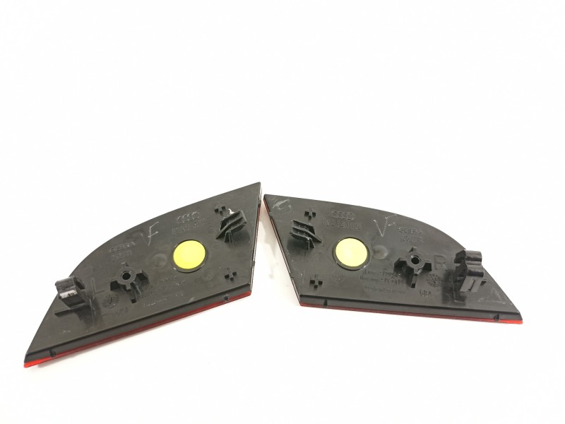 Recambio de no identificado para audi a1 sportback (gba) 25 tfsi básico referencia OEM IAM 82A945105 82A945106 