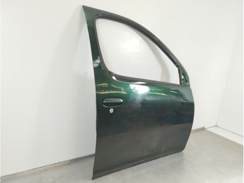 Recambio de puerta delantera derecha para toyota yaris verso (ncp2/nlp2) 1.3 linea luna referencia OEM IAM   