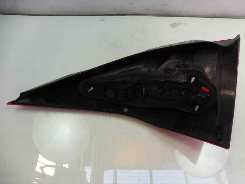 Recambio de piloto trasero derecho para renault megane ii familiar dynamique confort referencia OEM IAM 8200142683  