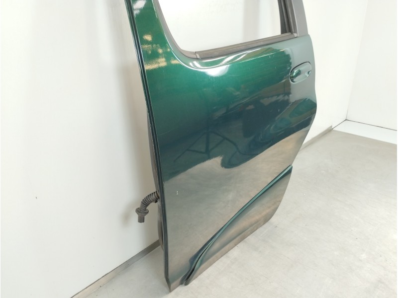 Recambio de puerta trasera izquierda para toyota yaris verso (ncp2/nlp2) 1.3 linea luna referencia OEM IAM   