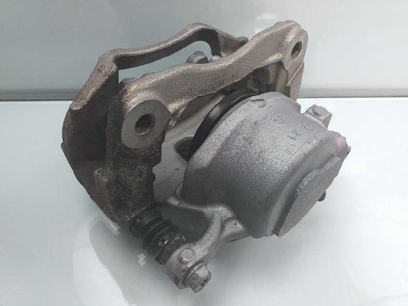 Recambio de pinza freno delantera derecha para bmw serie x3 (g01) xdrive20d xline referencia OEM IAM 6024330 53390A 