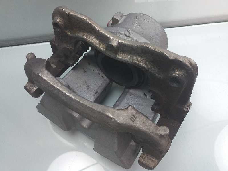 Recambio de pinza freno delantera derecha para bmw serie x3 (g01) xdrive20d xline referencia OEM IAM 6024330 53390A 