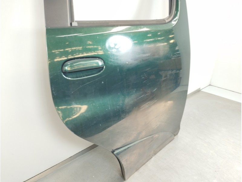Recambio de puerta trasera derecha para toyota yaris verso (ncp2/nlp2) 1.3 linea luna referencia OEM IAM   