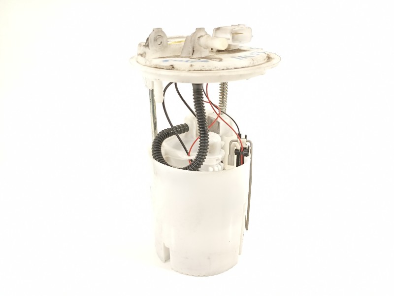 Recambio de bomba combustible para renault megane iii coupe bose edition referencia OEM IAM 172020059R  