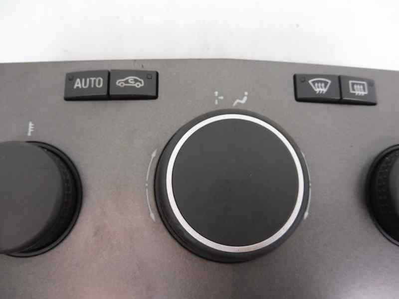 Recambio de mando climatizador para opel astra h berlina cosmo referencia OEM IAM 13122963  