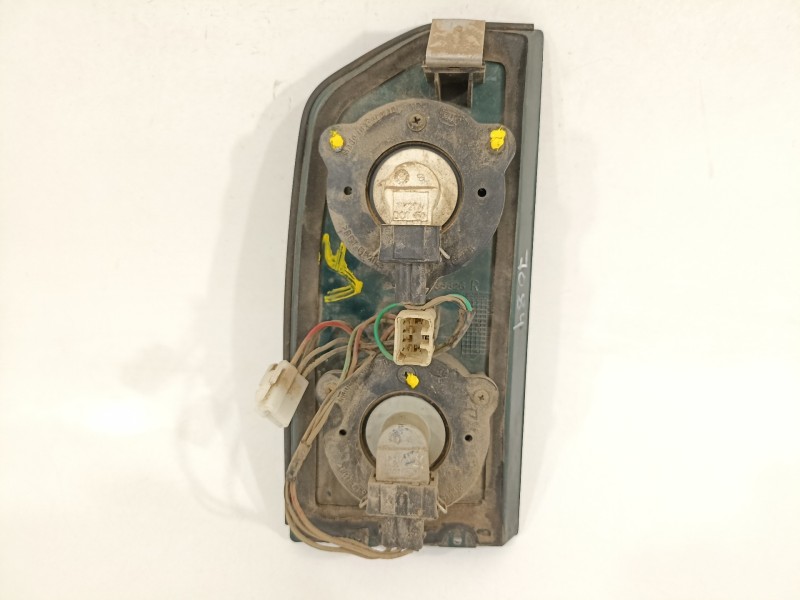 Recambio de piloto trasero derecho para » otros... santana 350 referencia OEM IAM 35526  