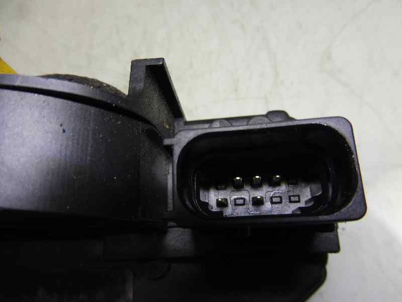 Recambio de cerradura puerta delantera izquierda para opel astra j sports tourer selective referencia OEM IAM 13579522  