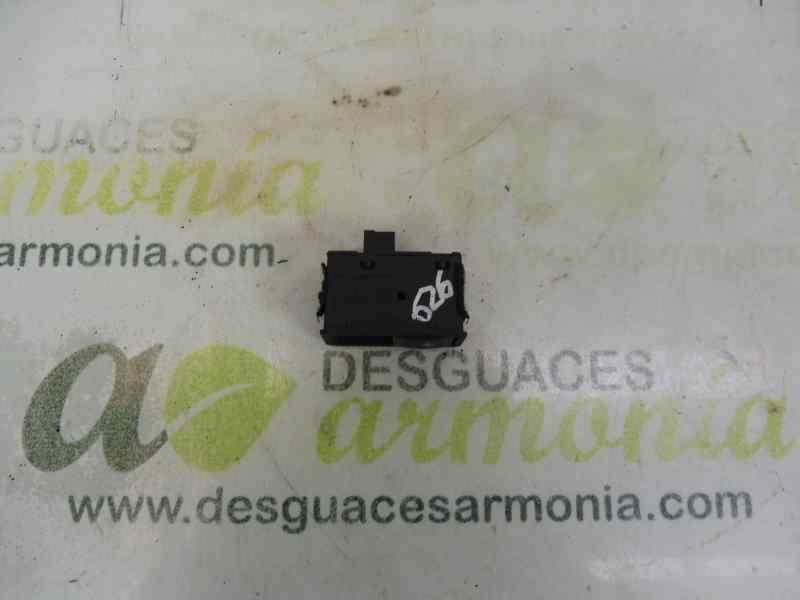 Recambio de mando elevalunas trasero izquierdo para opel astra h berlina cosmo referencia OEM IAM 13197131 03459105 