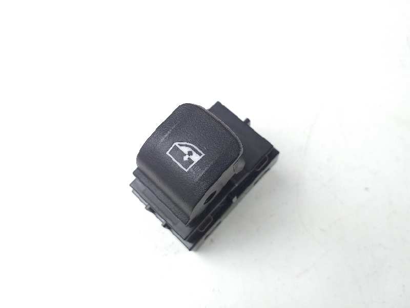Recambio de mando elevalunas trasero derecho para bmw serie x3 (g01) xdrive20d xline referencia OEM IAM 9327031 61319327031 