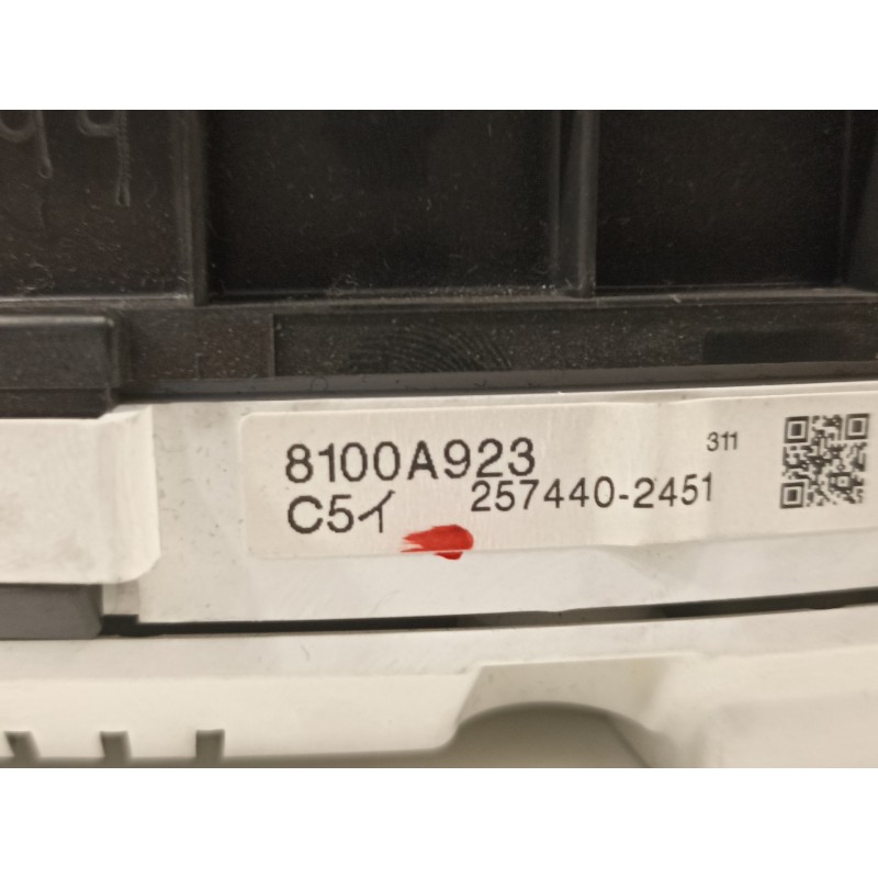 Recambio de cuadro instrumentos para mitsubishi grandis (na0w) 2.0 di-d inform referencia OEM IAM 8100A923 2574402451 