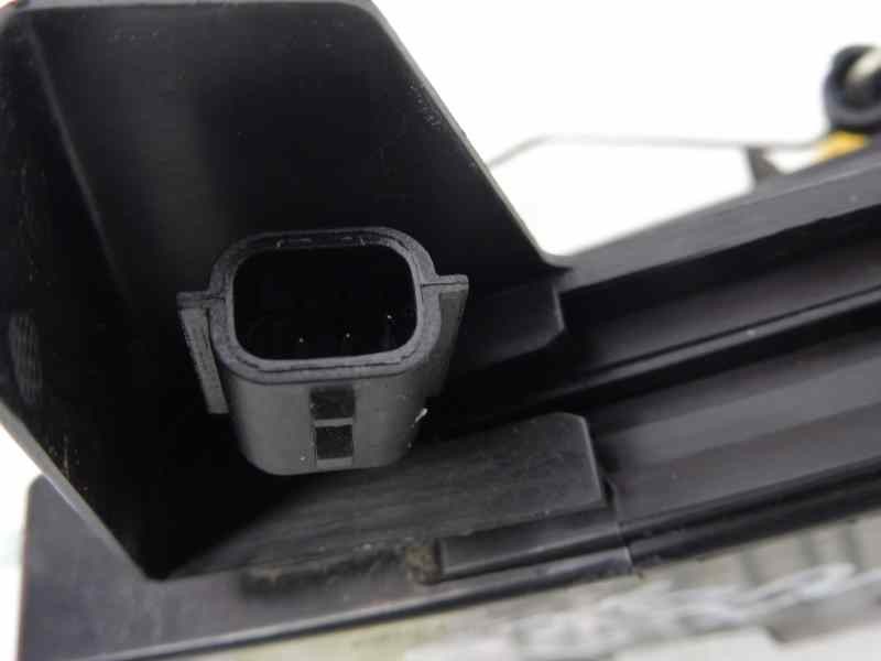 Recambio de cerradura puerta delantera izquierda para dacia sandero laureate referencia OEM IAM   