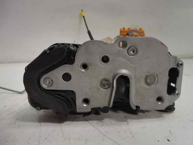 Recambio de cerradura puerta trasera derecha para opel astra j sports tourer selective referencia OEM IAM 13579566  