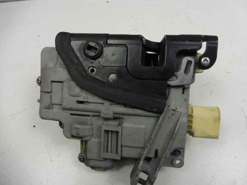 Recambio de cerradura puerta trasera derecha para volkswagen passat variant (3c5) advance referencia OEM IAM 3C4839016A  