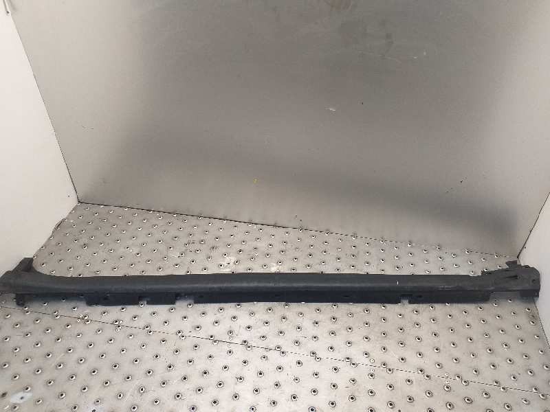 Recambio de faldon lateral para bmw serie x3 (g01) xdrive20d xline referencia OEM IAM   