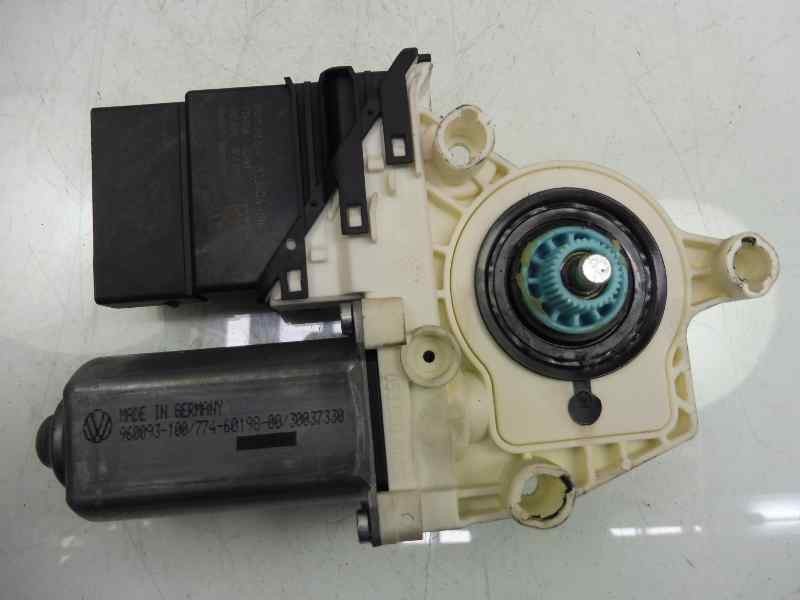Recambio de motor elevalunas trasero izquierdo para volkswagen passat variant (3c5) advance referencia OEM IAM 1K0959703P  