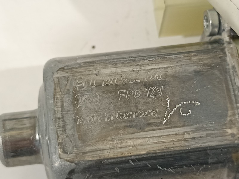 Recambio de elevalunas delantero izquierdo para audi a1 sportback (gba) 25 tfsi básico referencia OEM IAM 82G837461A  