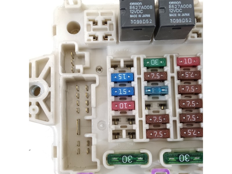 Recambio de caja reles / fusibles para mitsubishi grandis (na0w) 2.0 di-d inform referencia OEM IAM 909010276 909010276 