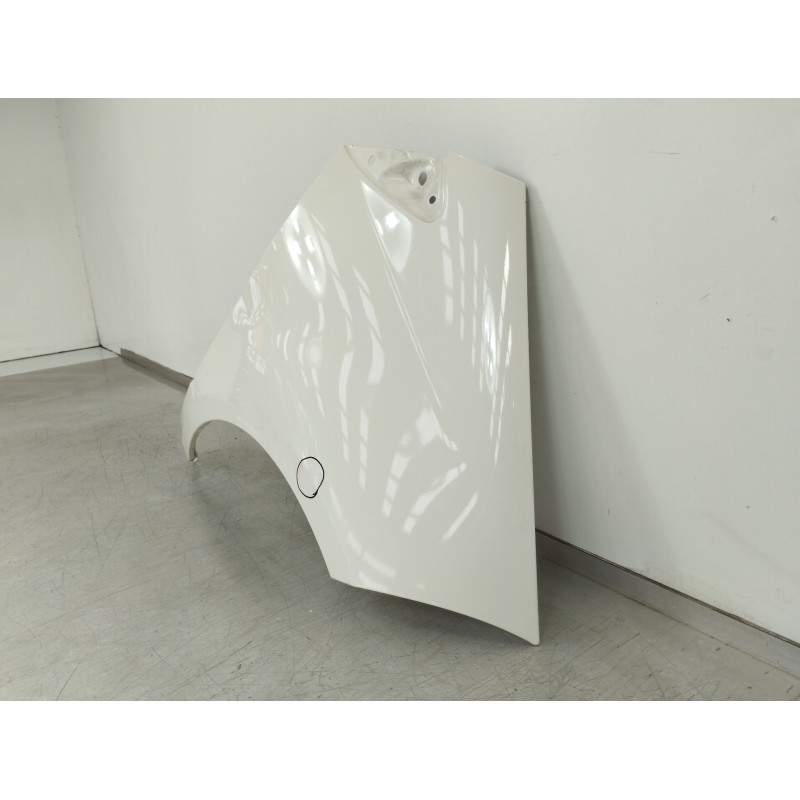 Recambio de aleta delantera derecha para mercedes-benz clase a (w169) a 200 cdi a-edition referencia OEM IAM   