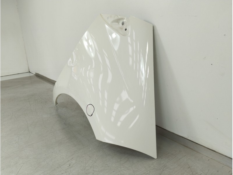 Recambio de aleta delantera derecha para mercedes-benz clase a (w169) a 200 cdi a-edition referencia OEM IAM   