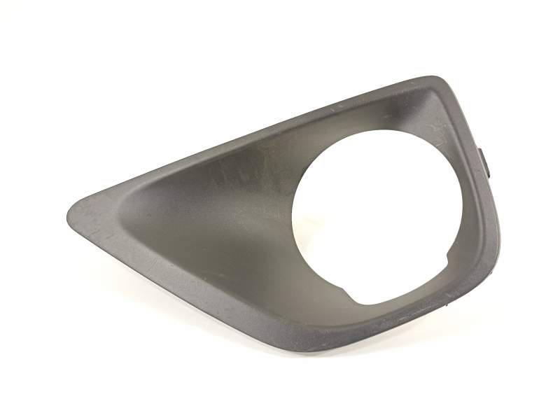 REJILLA PARAGOLPES DERECHA 51117435124 