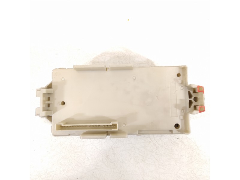 Recambio de caja reles / fusibles para mitsubishi grandis (na0w) 2.0 di-d inform referencia OEM IAM 909010276 909010276 