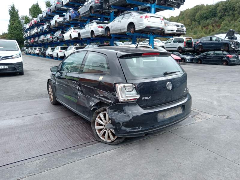 volkswagen polo v (6r1, 6c1) del año 2010