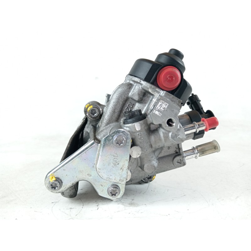 Recambio de bomba inyeccion para nissan nv 200 (m20) nv200 combi comfort referencia OEM IAM 167007358R 0445010704 H8201434847