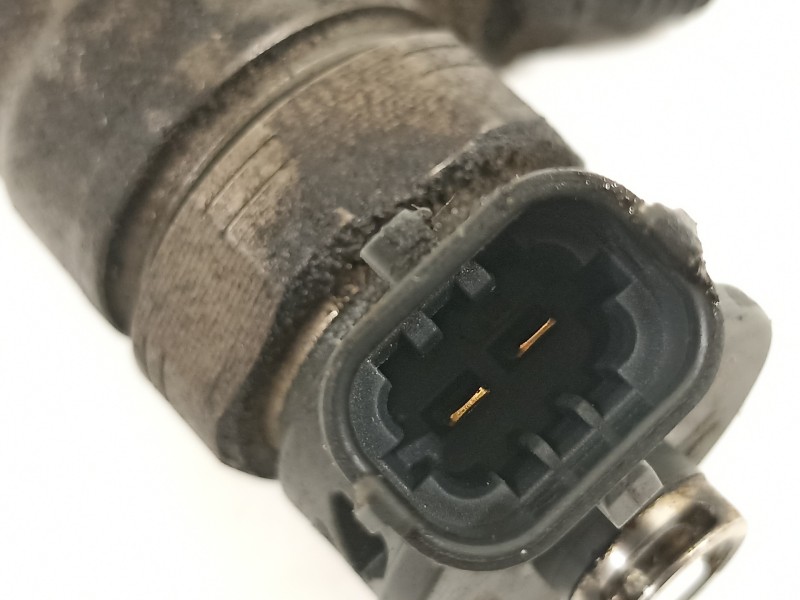 Recambio de inyector para nissan nv 200 (m20) nv200 combi comfort referencia OEM IAM H8201108033 0445110485 