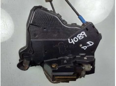 Recambio de cerradura puerta delantera derecha para toyota corolla verso (r1) 2.0 d-4d luna referencia OEM IAM   