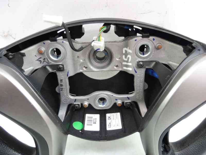 Recambio de volante para hyundai i30 (gd) classic referencia OEM IAM 56113A6000  