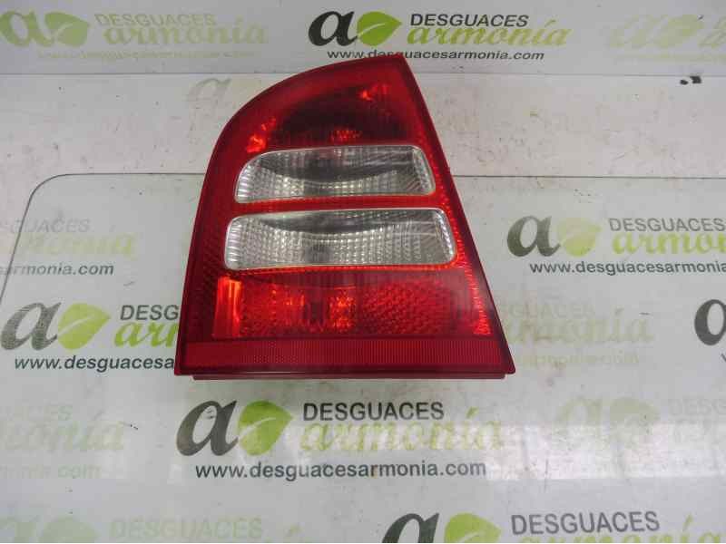 Recambio de piloto trasero izquierdo para skoda octavia berlina (1u2) ambiente referencia OEM IAM 1U6945095  