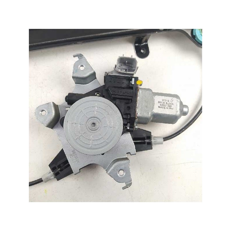 Recambio de elevalunas delantero derecho para nissan nv 200 (m20) nv200 combi comfort referencia OEM IAM 80700BJ30B0C 80730BJ30A