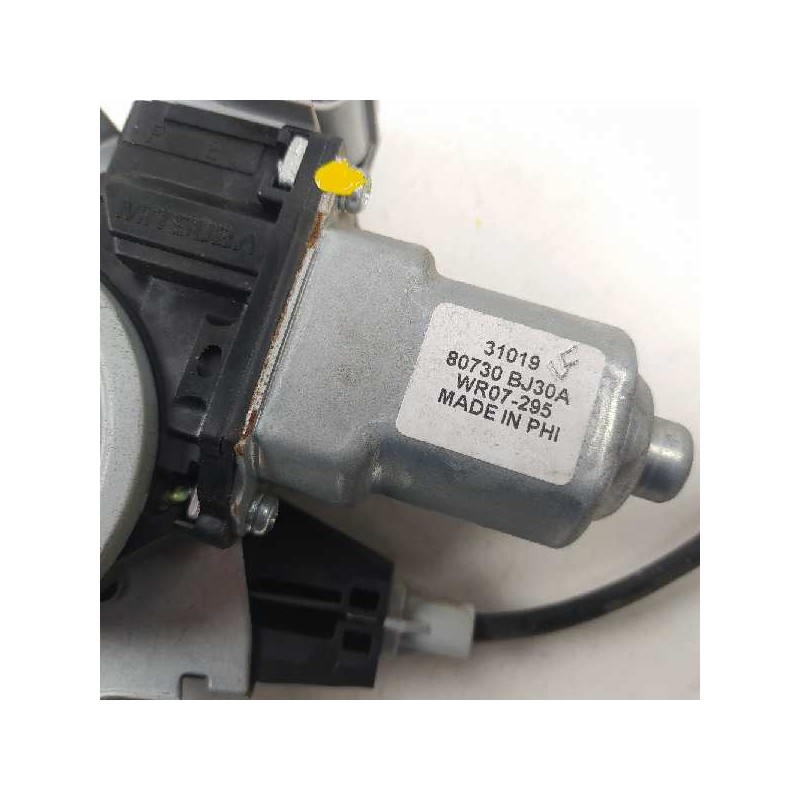 Recambio de elevalunas delantero derecho para nissan nv 200 (m20) nv200 combi comfort referencia OEM IAM 80700BJ30B0C 80730BJ30A