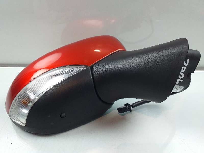 Recambio de retrovisor derecho para renault clio iv dynamique referencia OEM IAM 963016264R  